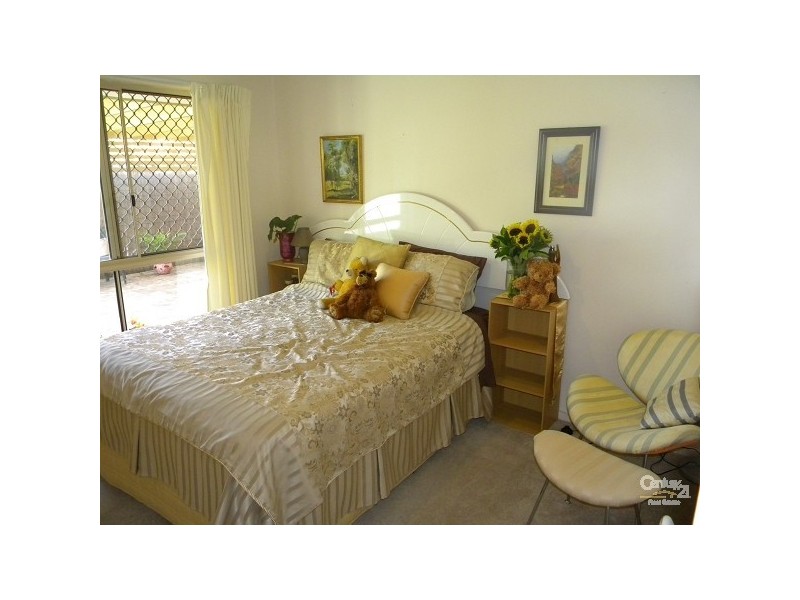 1/2 Ruby Court, Burleigh Waters QLD 4220