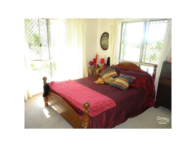 1/2 Ruby Court, Burleigh Waters QLD 4220