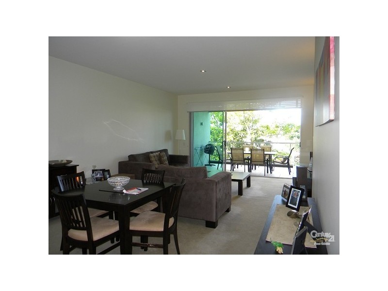 7/742 Peninsula Drive, Robina QLD 4226