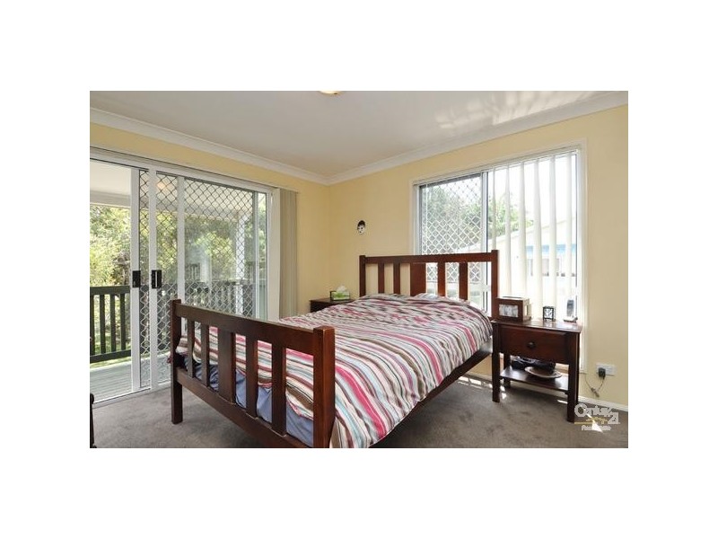 2/66 Dolphin Avenue, Mermaid Beach QLD 4218