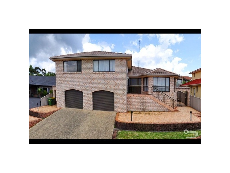 26 Tullamarine Drive, Robina QLD 4226