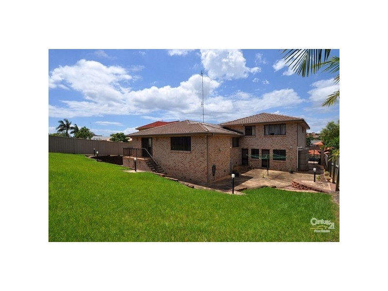 26 Tullamarine Drive, Robina QLD 4226