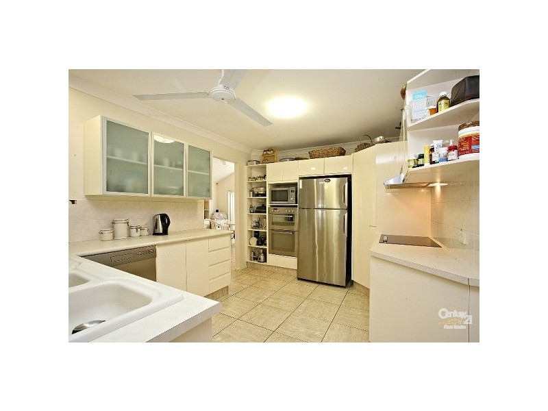 5 Clear River Bvd, Ashmore QLD 4214