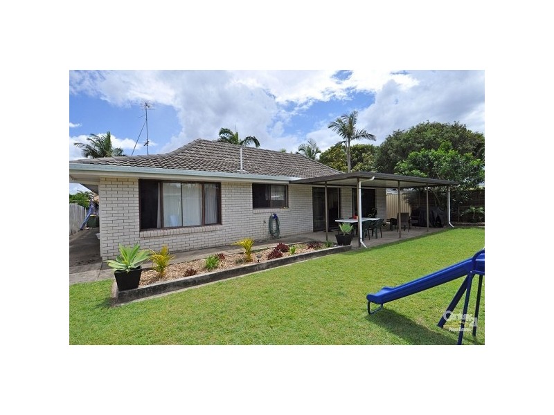 57 Oceanic Drive, Mermaid Waters QLD 4218