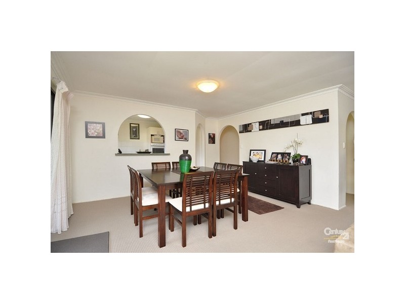 57 Oceanic Drive, Mermaid Waters QLD 4218