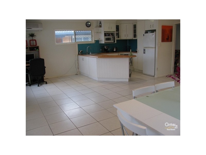 148 Nobby Parade, Miami QLD 4220