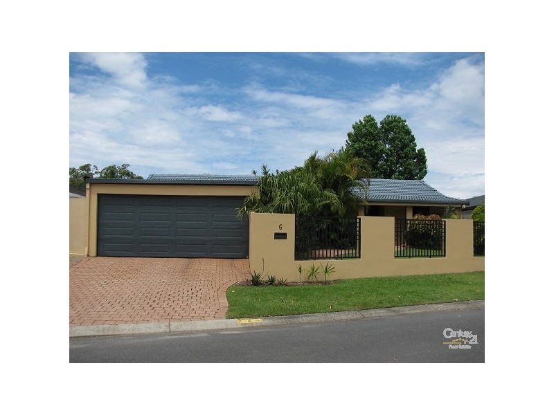 6 Brampton Court, Mermaid Waters QLD 4218
