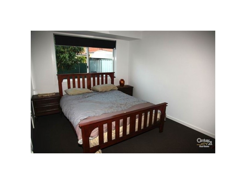 3 Silvabank Drive, Varsity Lakes QLD 4227