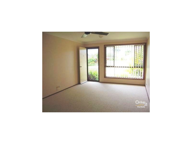 2/9 Falcon Court, Burleigh Waters QLD 4220