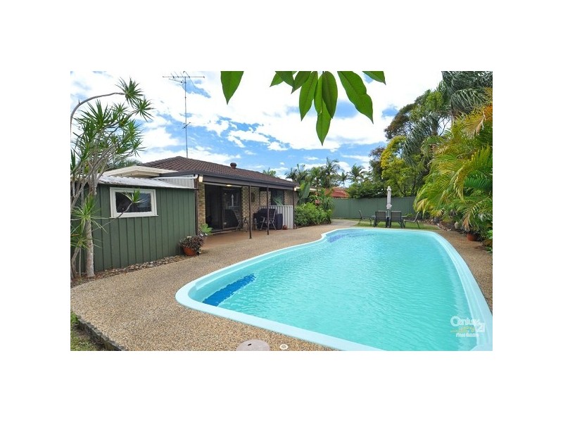 10 Jib Court, Mermaid Waters QLD 4218