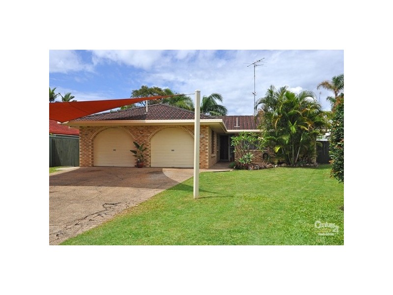 10 Jib Court, Mermaid Waters QLD 4218