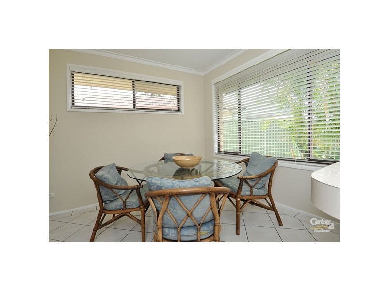 10 Jib Court, Mermaid Waters QLD 4218