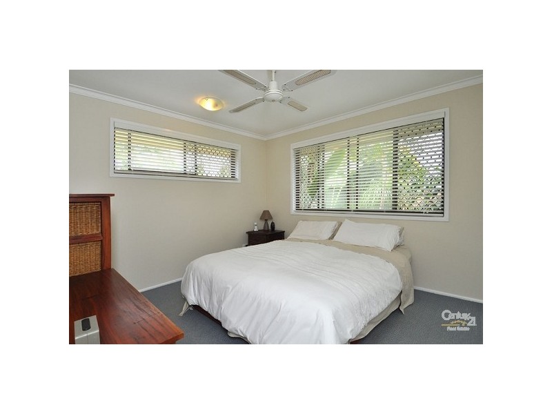 10 Jib Court, Mermaid Waters QLD 4218