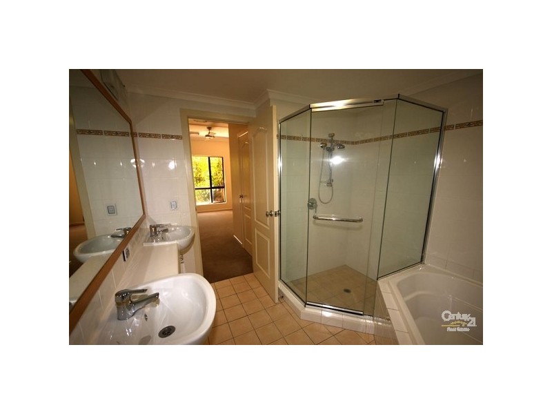 119/85 Palm Meadows Drive, Carrara QLD 4211