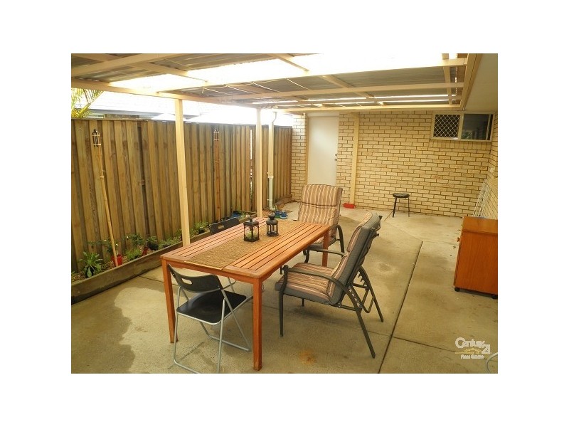 11 Pristine Court, Varsity Lakes QLD 4227