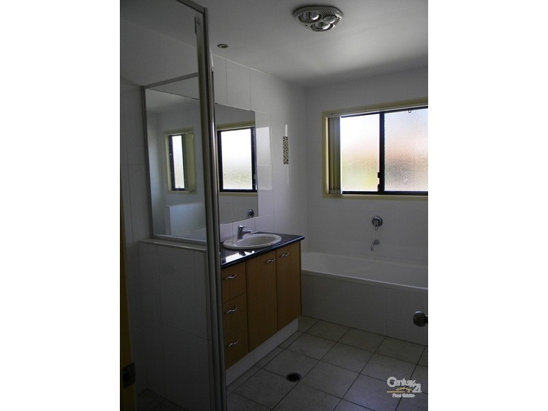 59 Sunshine Parade, Miami QLD 4220