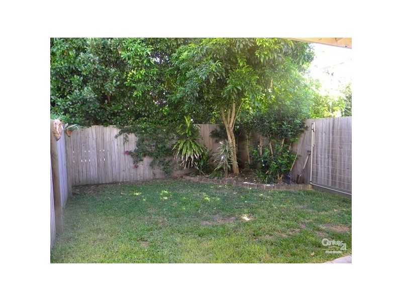 59 Sunshine Parade, Miami QLD 4220