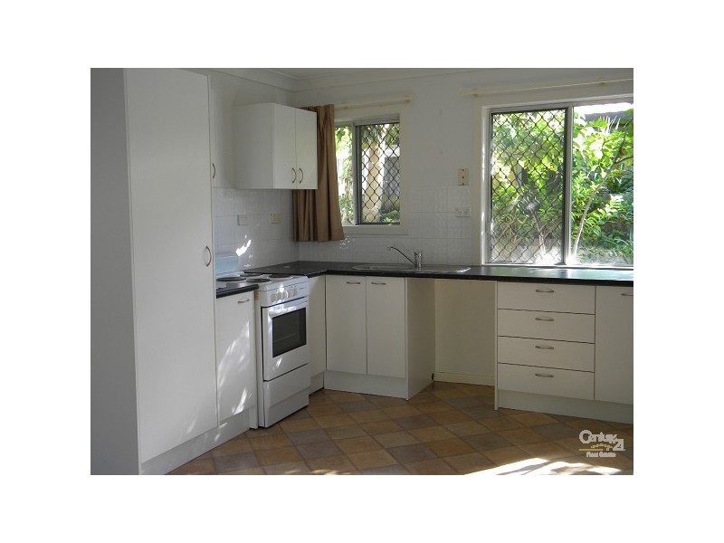 2-30 Nundah Avenue, Miami QLD 4220