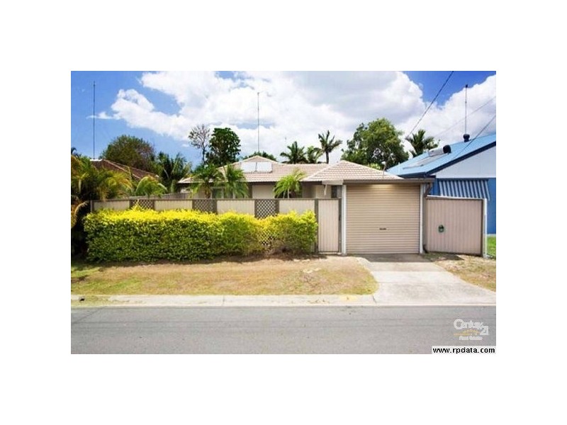 5 Chianti Avenue, Mermaid Waters QLD 4218