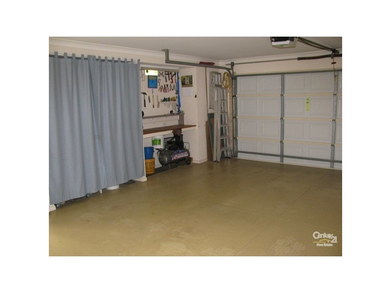 34 Islander Court, Burleigh Waters QLD 4220