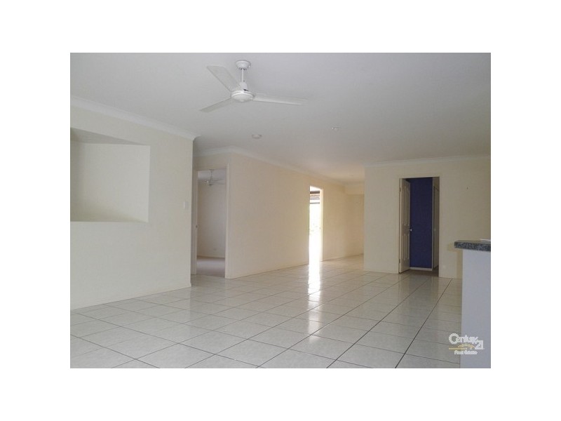 53 Merrilaine Crescent, Merrimac QLD 4226
