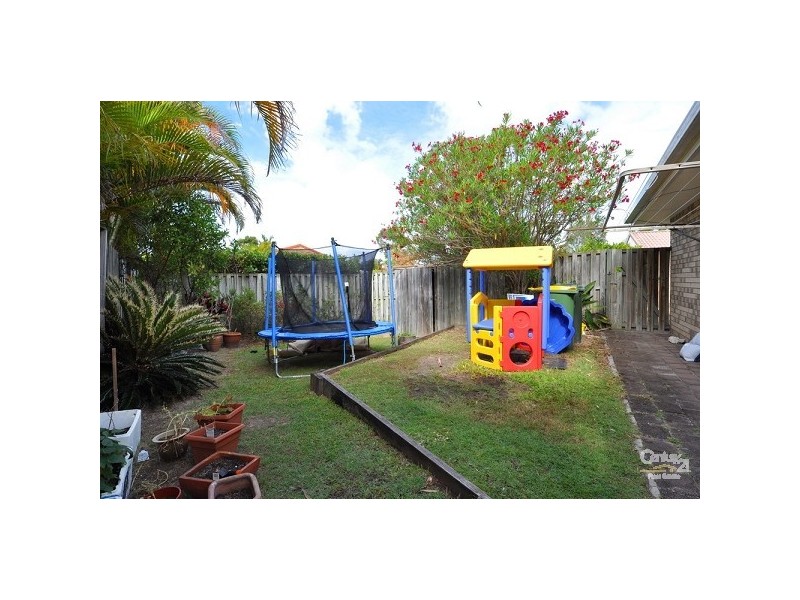 1/3 Woburn Place, Burleigh Waters QLD 4220