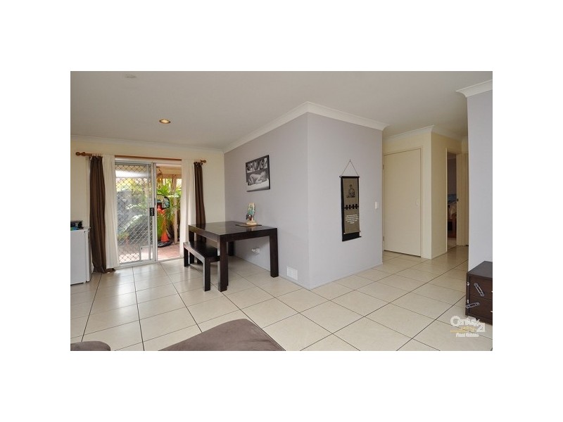 1/3 Woburn Place, Burleigh Waters QLD 4220