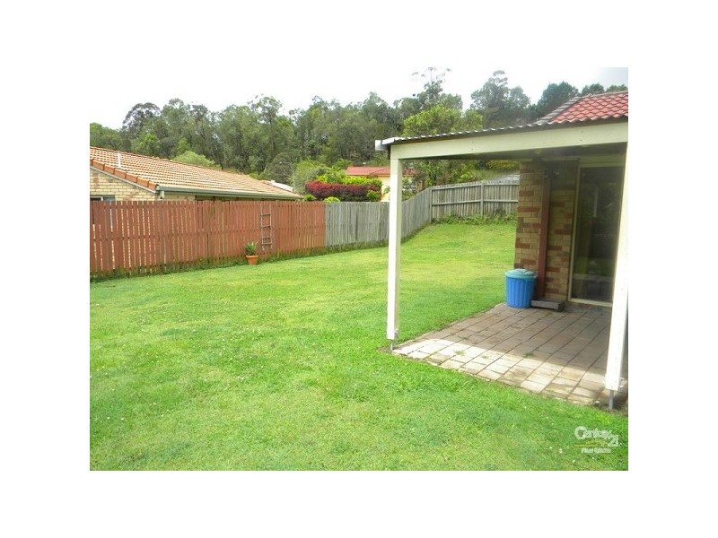 9 Weka Street, Oxenford QLD 4210