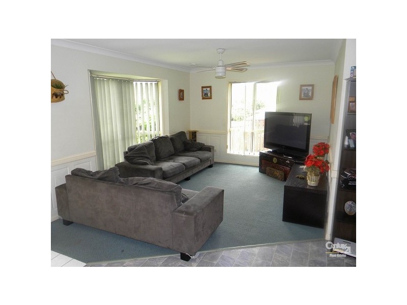 9 Weka Street, Oxenford QLD 4210