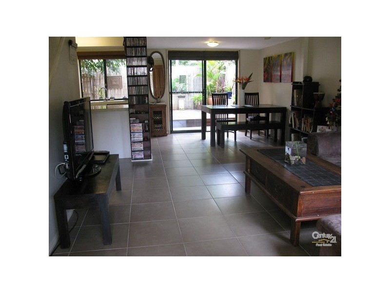 6/1 Karri Court, Burleigh Heads QLD 4220