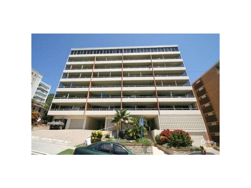 18/12 Goodwin Terrace, Burleigh Heads QLD 4220