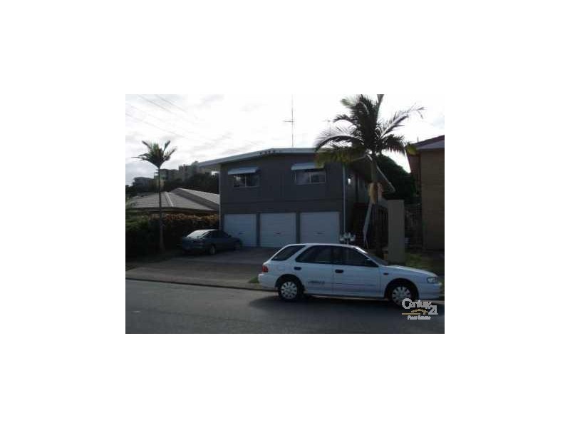 2/31 Sunshine Parade, Miami QLD 4220