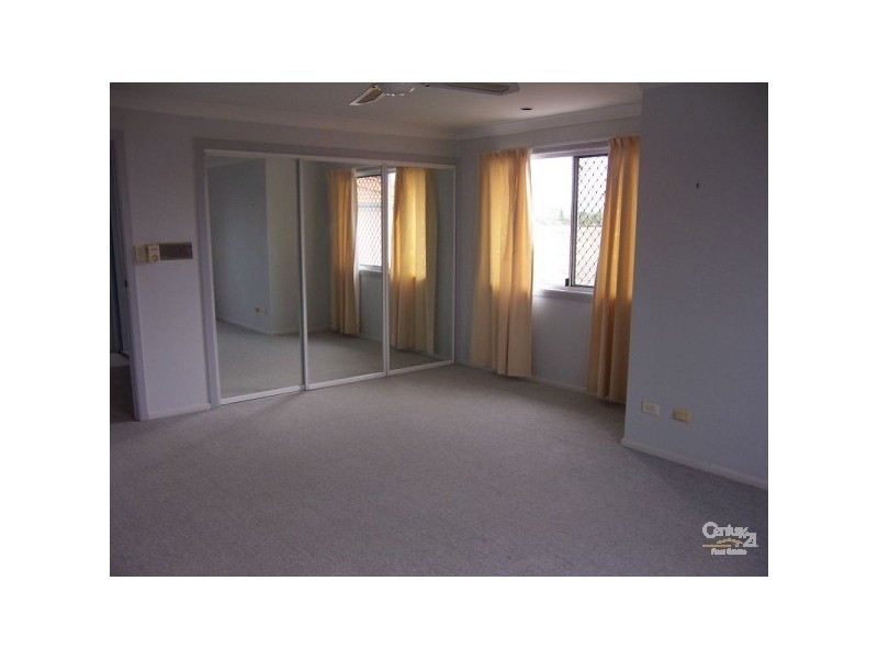 2/49 Heron Avenue, Mermaid Beach QLD 4218