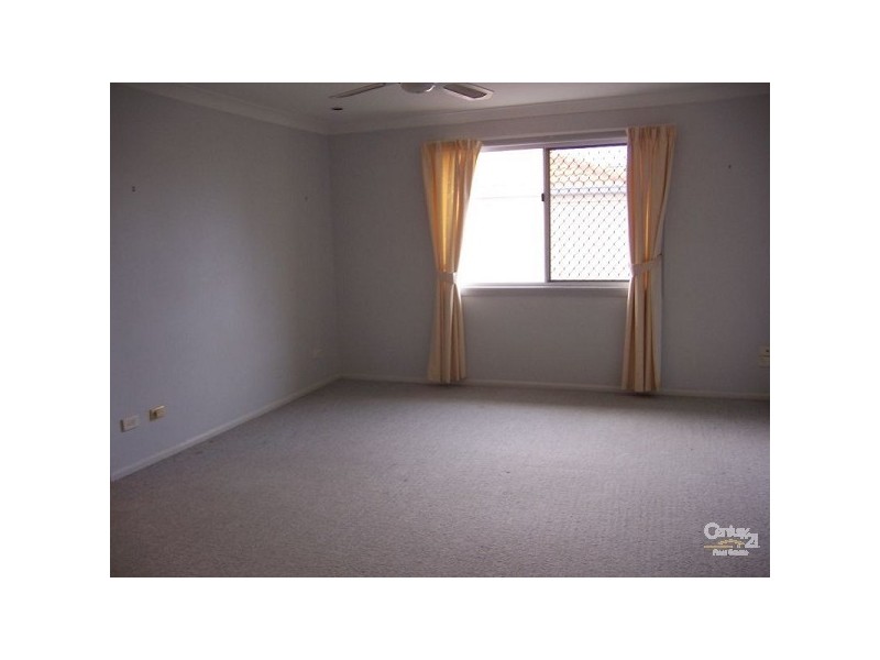 2/49 Heron Avenue, Mermaid Beach QLD 4218