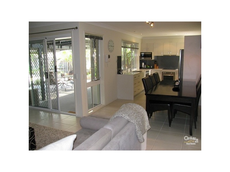 96 Cassowary Drive, Burleigh Waters QLD 4220