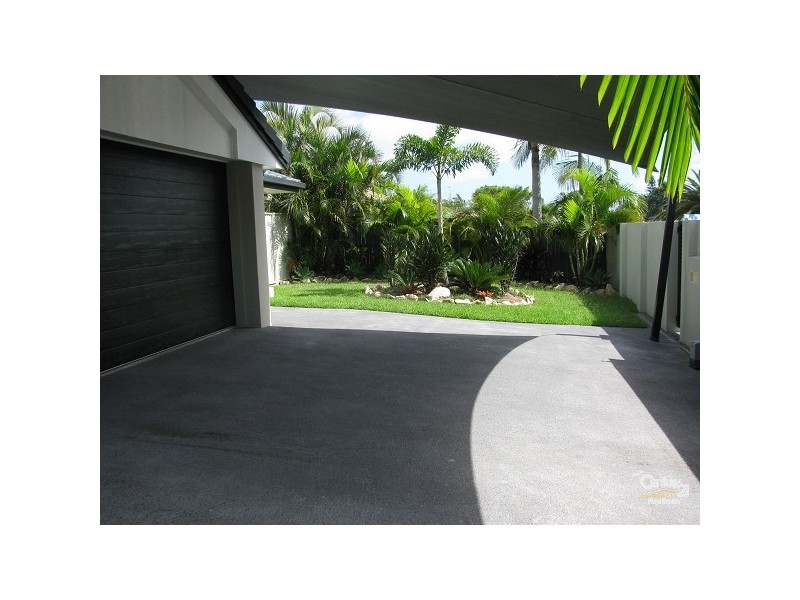 96 Cassowary Drive, Burleigh Waters QLD 4220