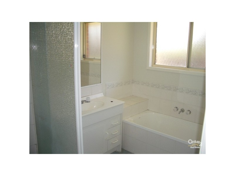 8 Crelga Court, Merrimac QLD 4226