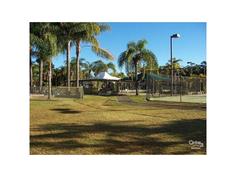 13 Fairway Drive, Clear Island Waters QLD 4226