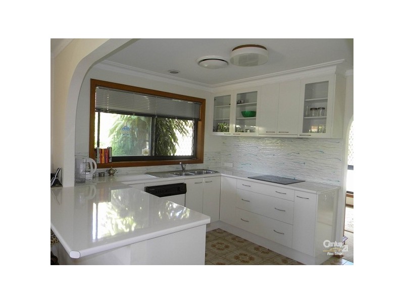 20 Mcilwain Drive, Mermaid Waters QLD 4218