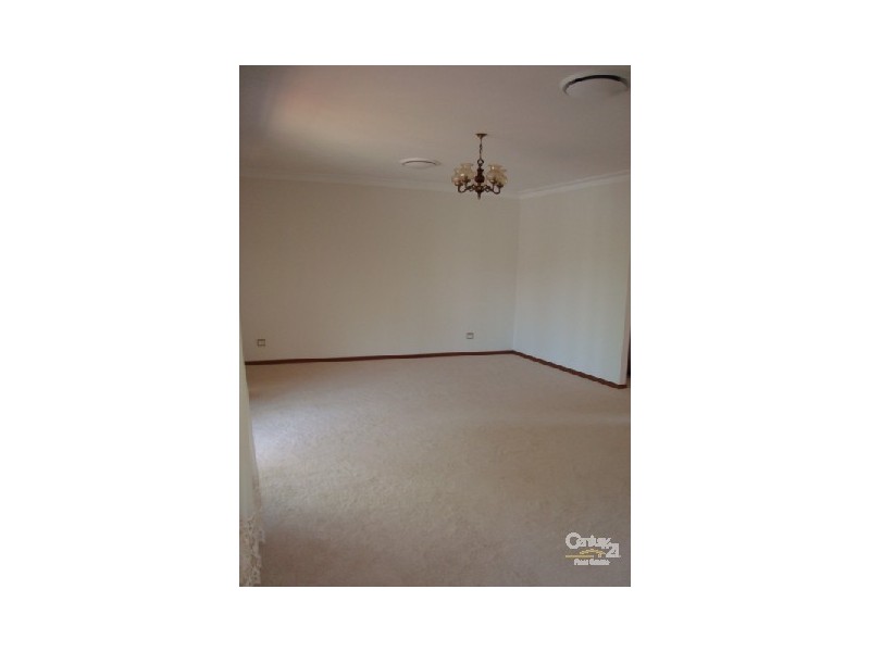 20 Mcilwain Drive, Mermaid Waters QLD 4218