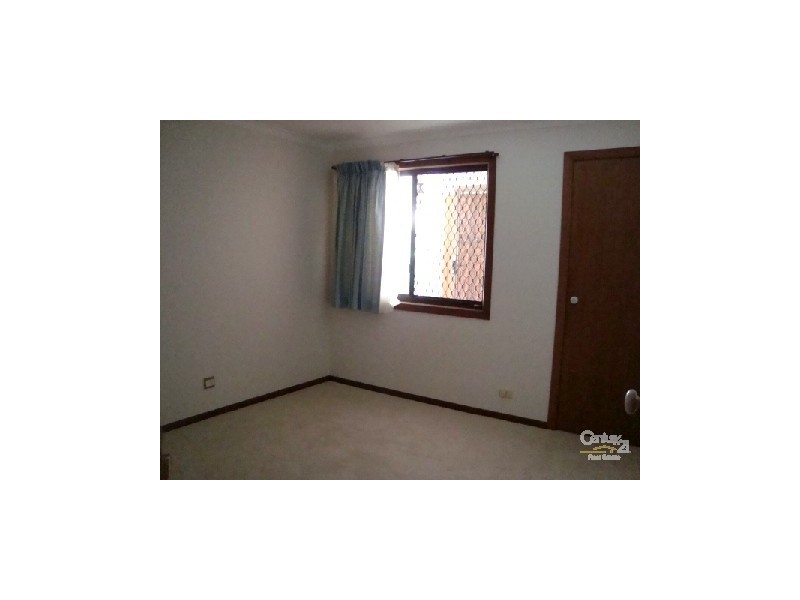 20 Mcilwain Drive, Mermaid Waters QLD 4218