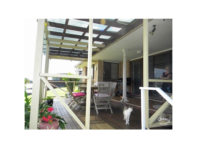 20 Mcilwain Drive, Mermaid Waters QLD 4218