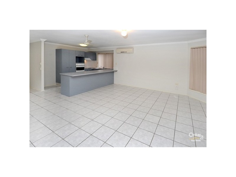 26 Langport Parade, Mudgeeraba QLD 4213