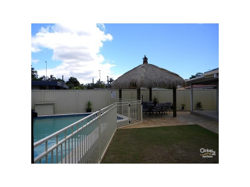 4 Le Mans Drive, Mermaid Waters QLD 4218
