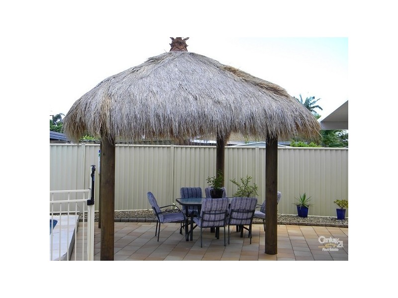 4 Le Mans Drive, Mermaid Waters QLD 4218