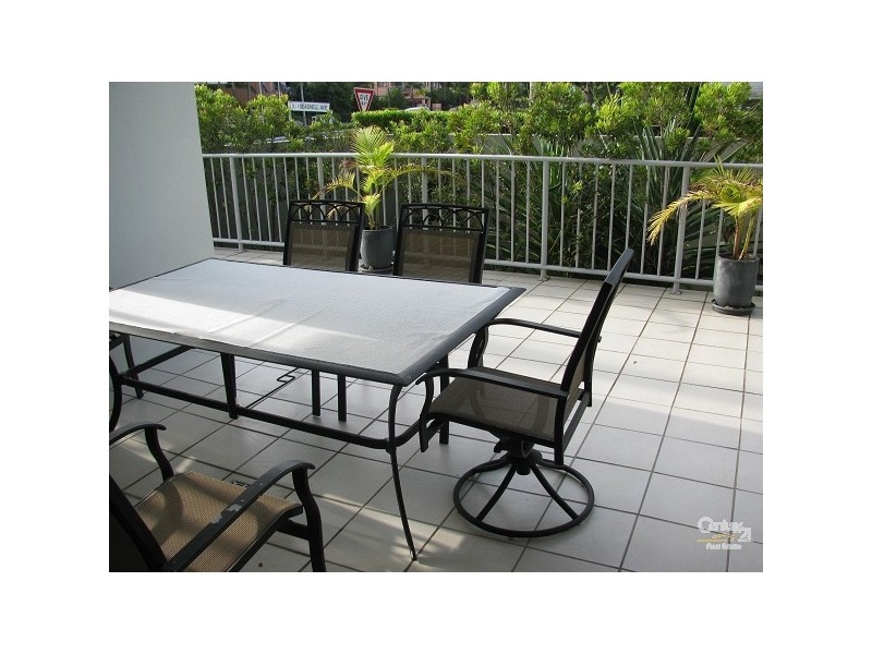 5/2341 Gold Coast Highway, Mermaid Beach QLD 4218