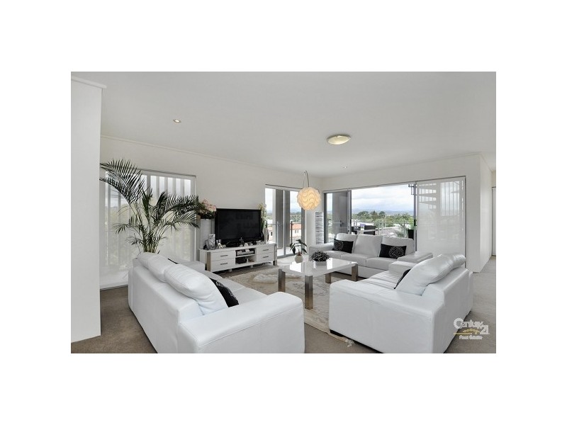 307/11 Sunshine Parade, Miami QLD 4220