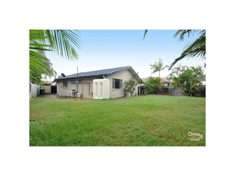 49 Oceanic Drive, Mermaid Waters QLD 4218