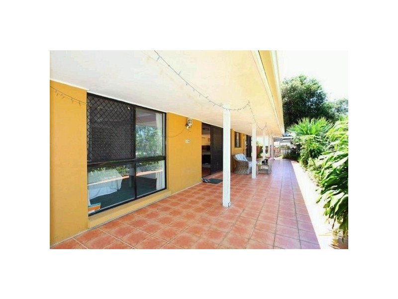 13 Sundowner Court, Mermaid Waters QLD 4218