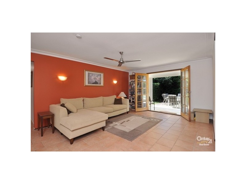 10 Pitta Place, Burleigh Waters QLD 4220